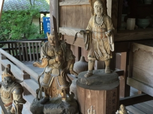 Faxian travels statue