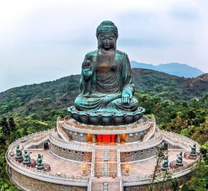 Amoghasiddhi statue Tian Tan Buddha, Hong Kong