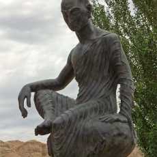 Kumārajīva (344–413 CE)