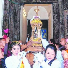 Chief Female Disciples of Buddha